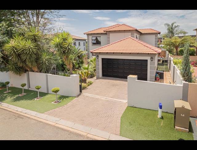 3 BEDROOM HOUSE FOR SALE IN WILLOWBROOK